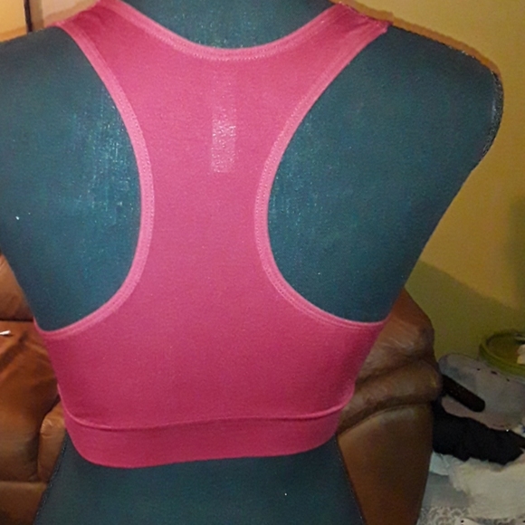 RED SOFRA SPORTS BRA - Picture 3 of 6